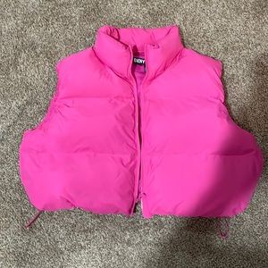 DKNY PUFFER CROP VEST